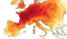 How have the recent heatwaves impacted GB milk production?
